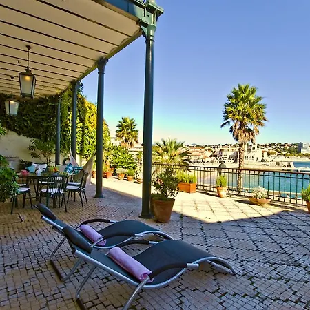 Front Sea Bay View