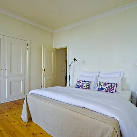 B&B Front Sea Bay View 카스카이스